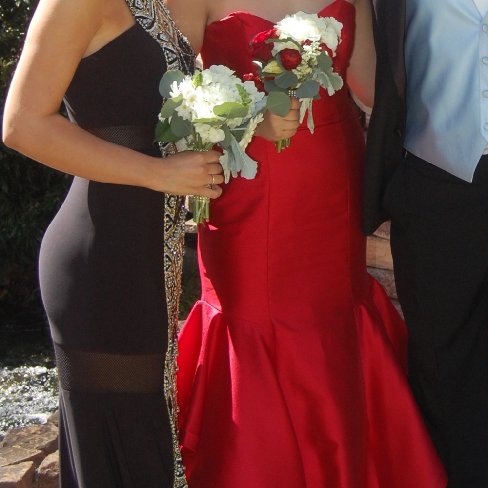 Prom/ Pageant Dress - Picture 2 of 5